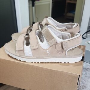 UGG Goldencoast Multistrap